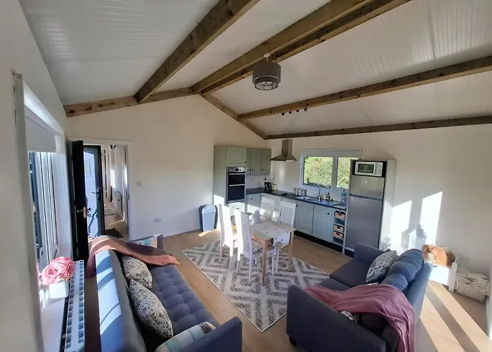 Countryside * Charlestown